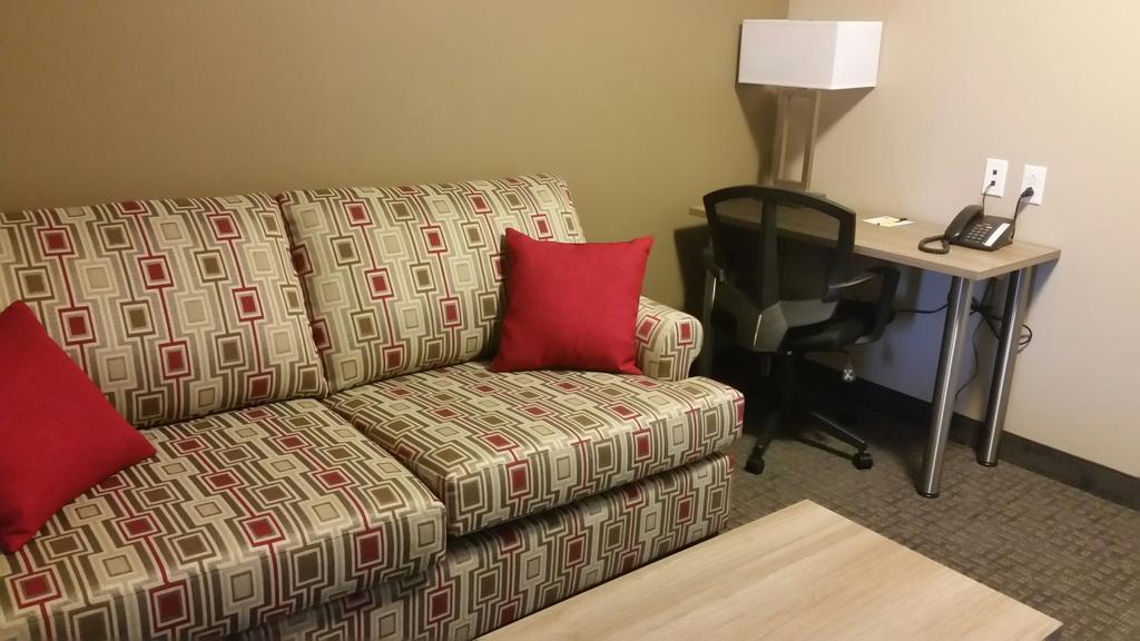 Hotel Super 8 By Wyndham Mont Laurier