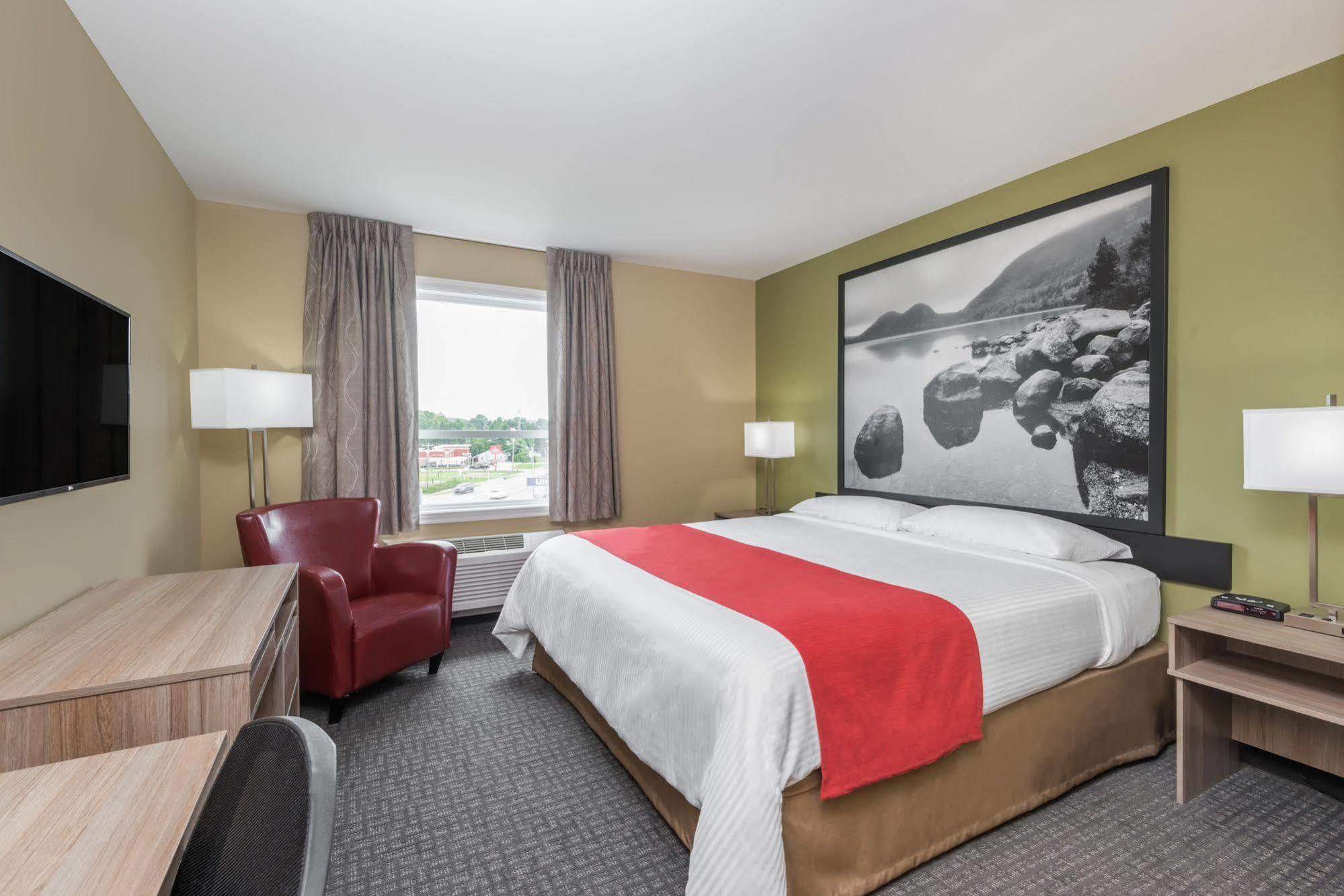 Super 8 By Wyndham Mont Laurier 3* Mont-Laurier