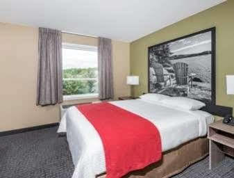 Super 8 By Wyndham Mont Laurier 3* Mont-Laurier