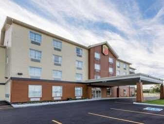 Hotel Super 8 By Wyndham Mont Laurier